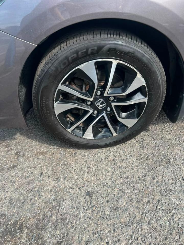 Honda Civic EX Sedan 5-Speed AT 2013
