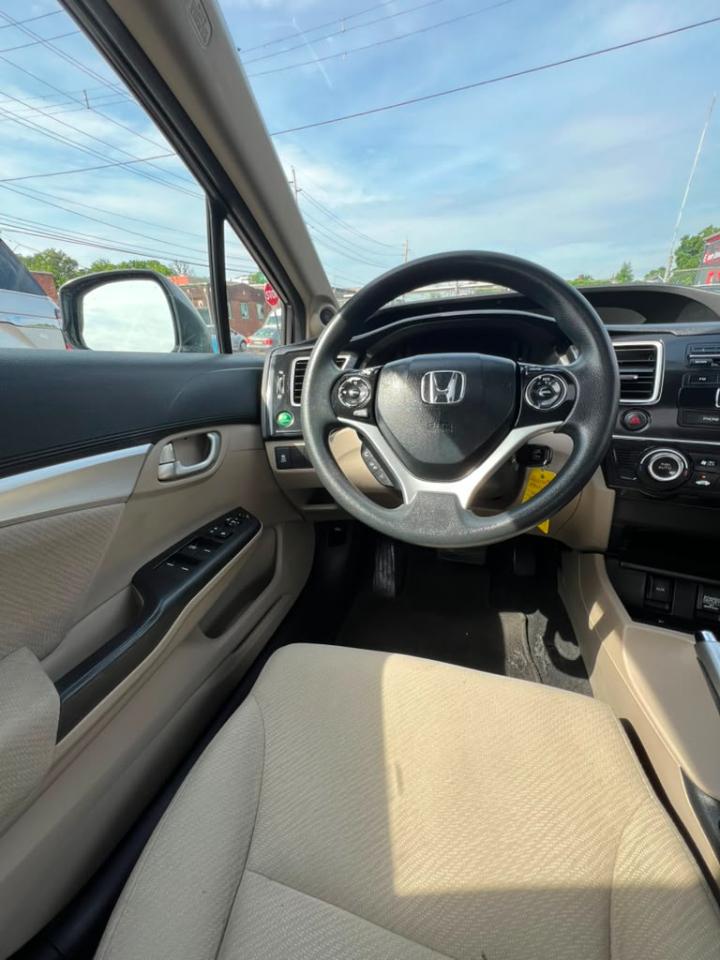 Honda Civic EX Sedan 5-Speed AT 2013