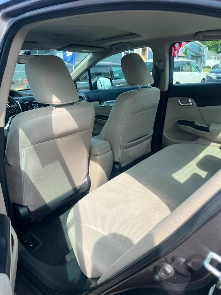 Honda Civic EX Sedan 5-Speed AT 2013