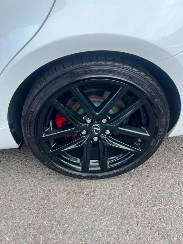 Lexus IS 300 AWD 2016