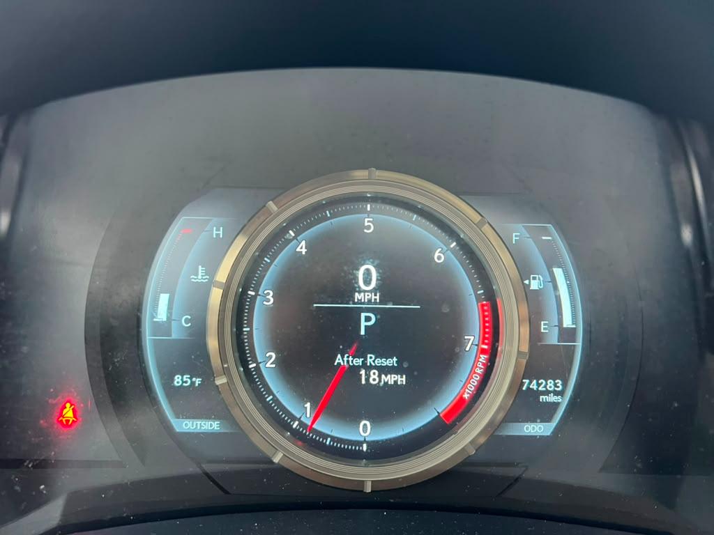 Lexus IS 300 AWD 2016