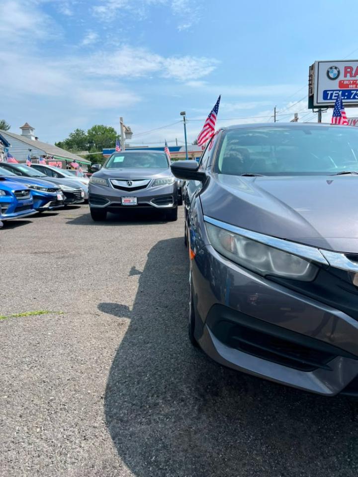 Honda Civic LX Sedan CVT 2016
