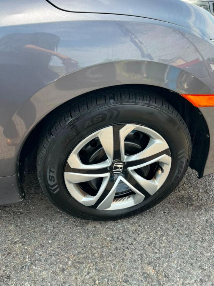 Honda Civic LX Sedan CVT 2016