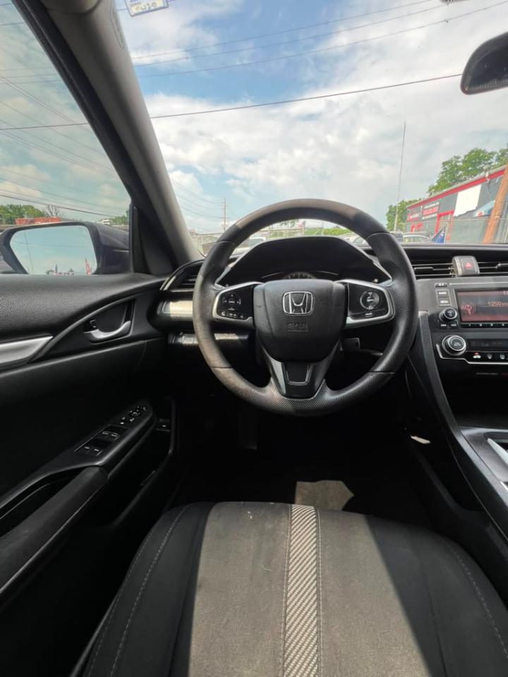 Honda Civic LX Sedan CVT 2016