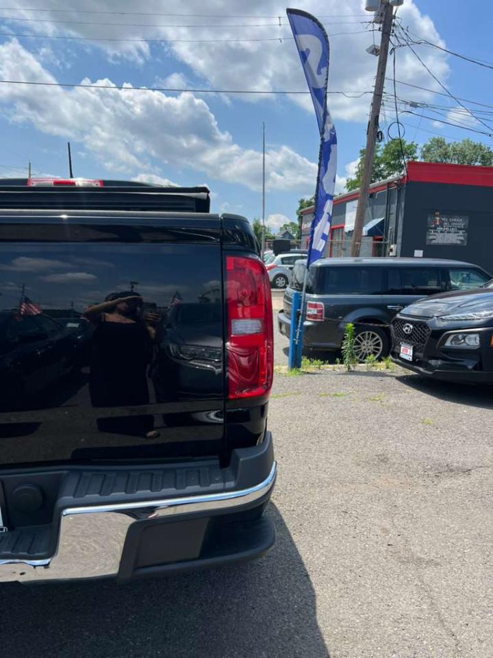 Chevrolet Colorado Work Truck Crew Cab 4WD Short Box 2019