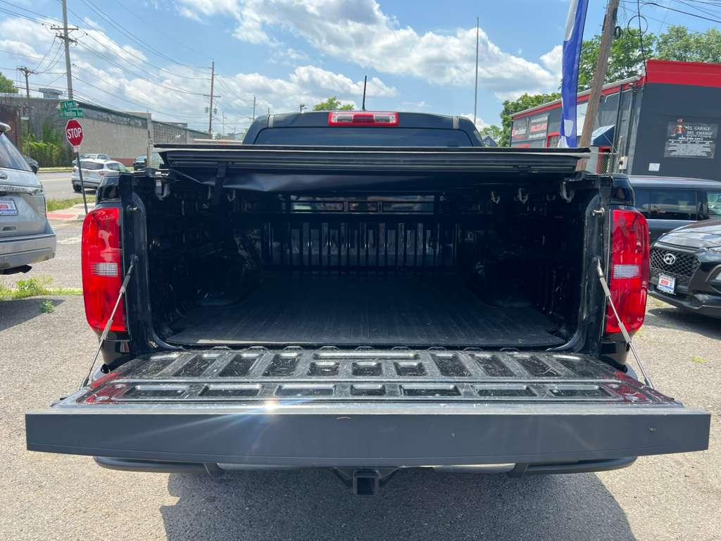 Chevrolet Colorado Work Truck Crew Cab 4WD Short Box 2019