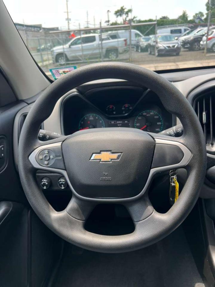 Chevrolet Colorado Work Truck Crew Cab 4WD Short Box 2019