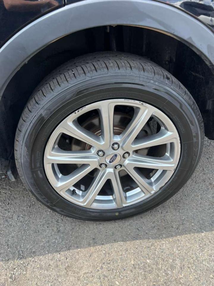 Ford Explorer Limited 4WD 2016