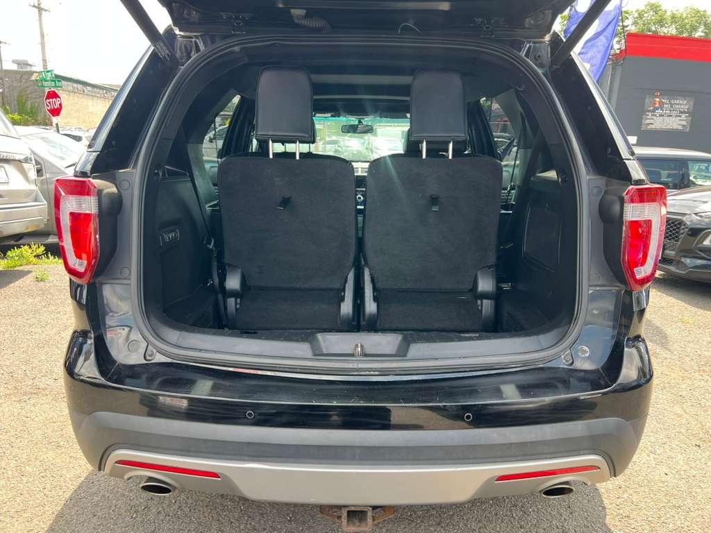Ford Explorer Limited 4WD 2016