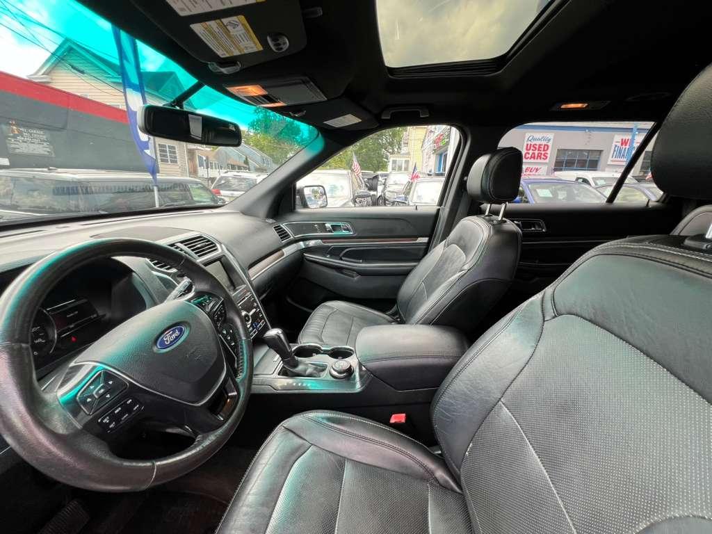 Ford Explorer Limited 4WD 2016