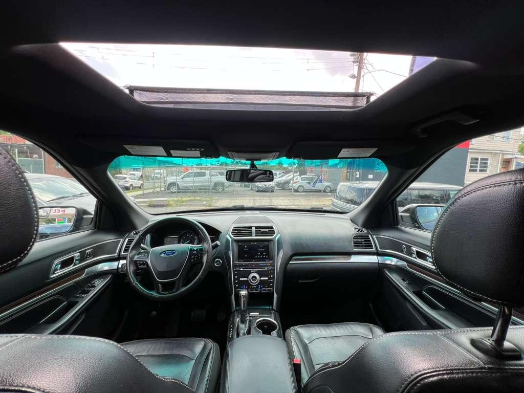 Ford Explorer Limited 4WD 2016