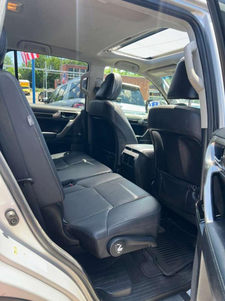 Lexus GX 460 Sport Utility 2014