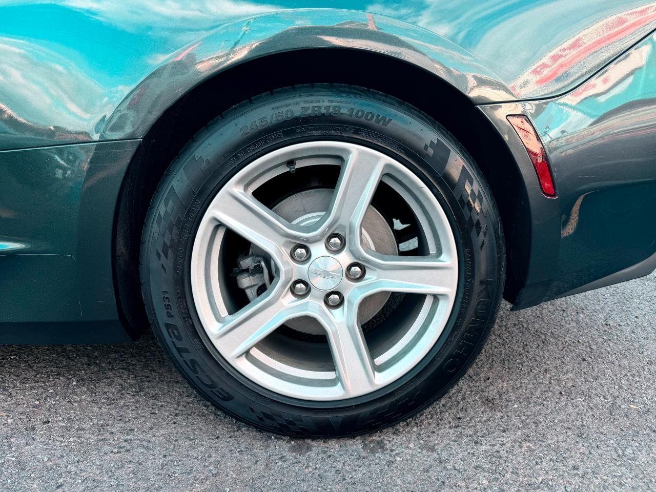 Chevrolet Camaro 1LT Coupe 8A 2018