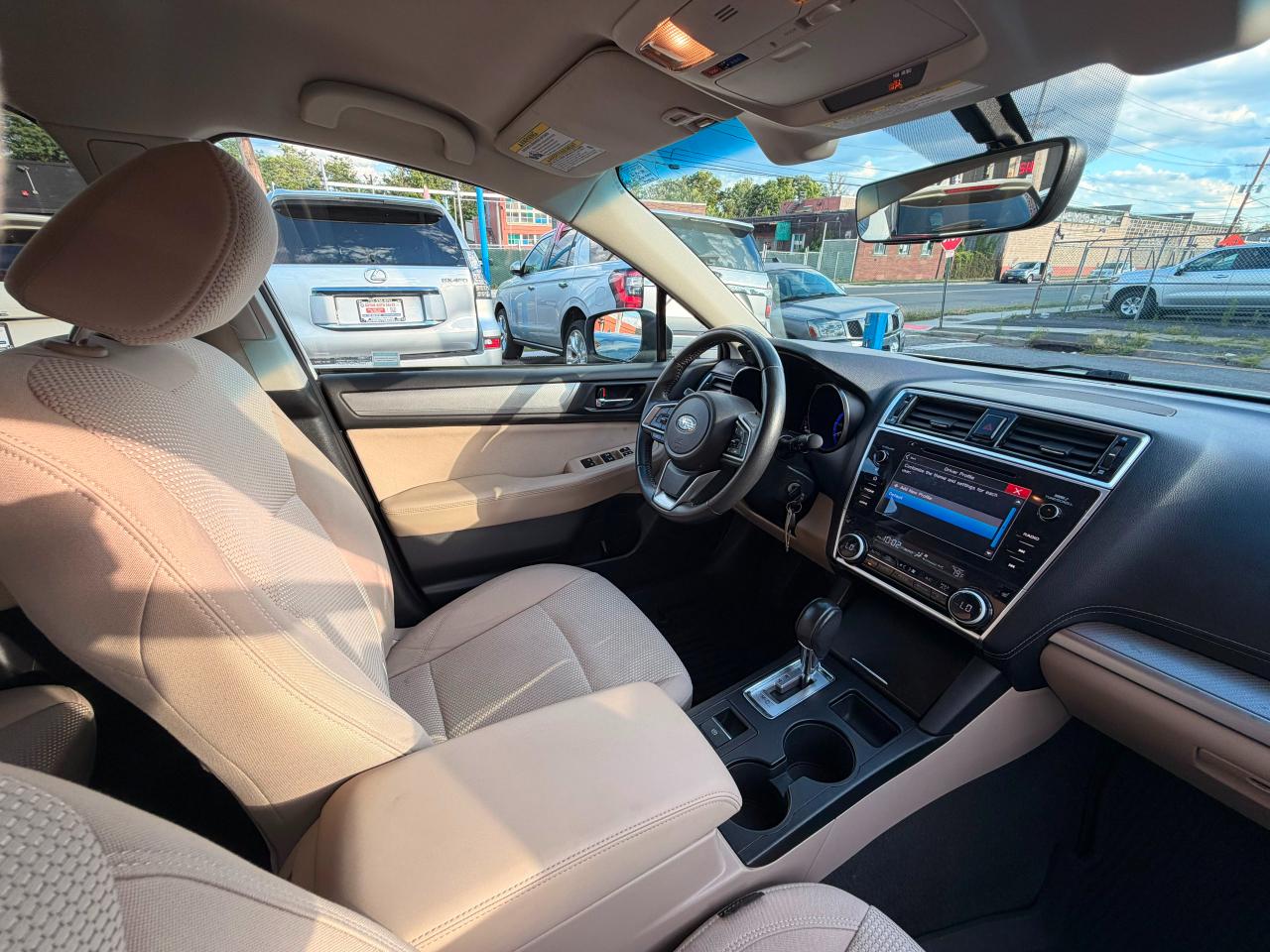 Subaru Outback 2.5i Premium 2019