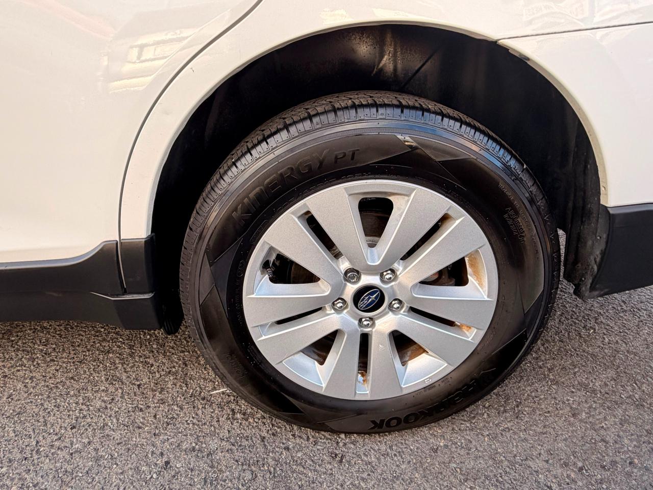 Subaru Outback 2.5i Premium 2019