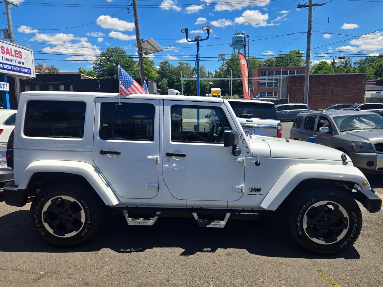 Jeep Wrangler Unlimited Sahara 4WD 2014