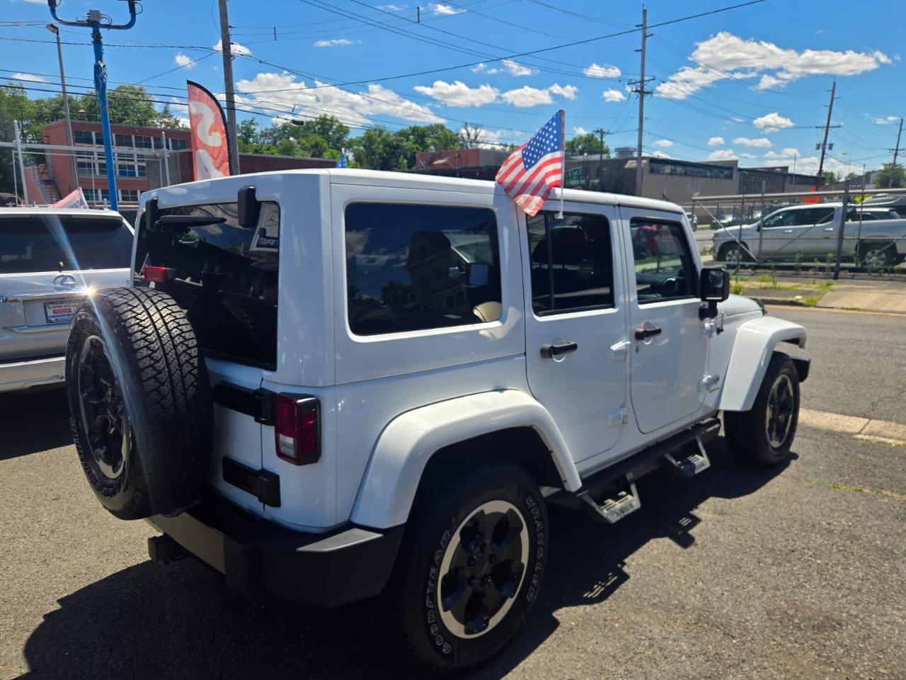 Jeep Wrangler Unlimited Sahara 4WD 2014