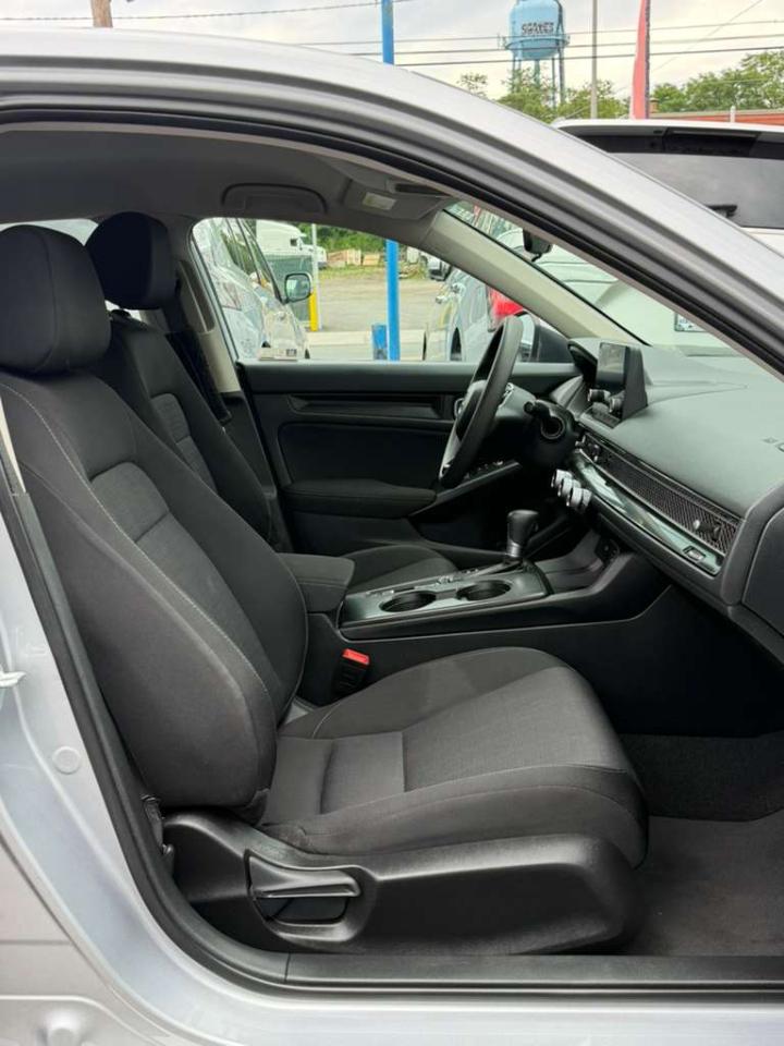 Honda Civic LX Sedan CVT 2022