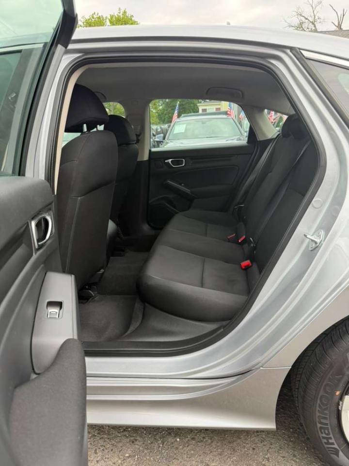 Honda Civic LX Sedan CVT 2022