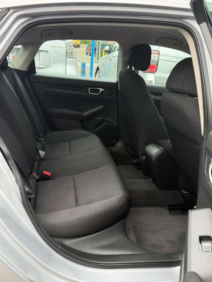 Honda Civic LX Sedan CVT 2022
