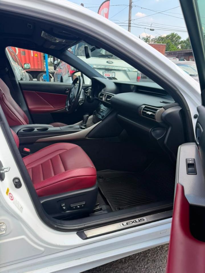 Lexus IS 250 AWD 2014