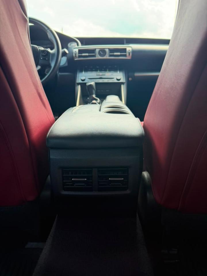Lexus IS 250 AWD 2014
