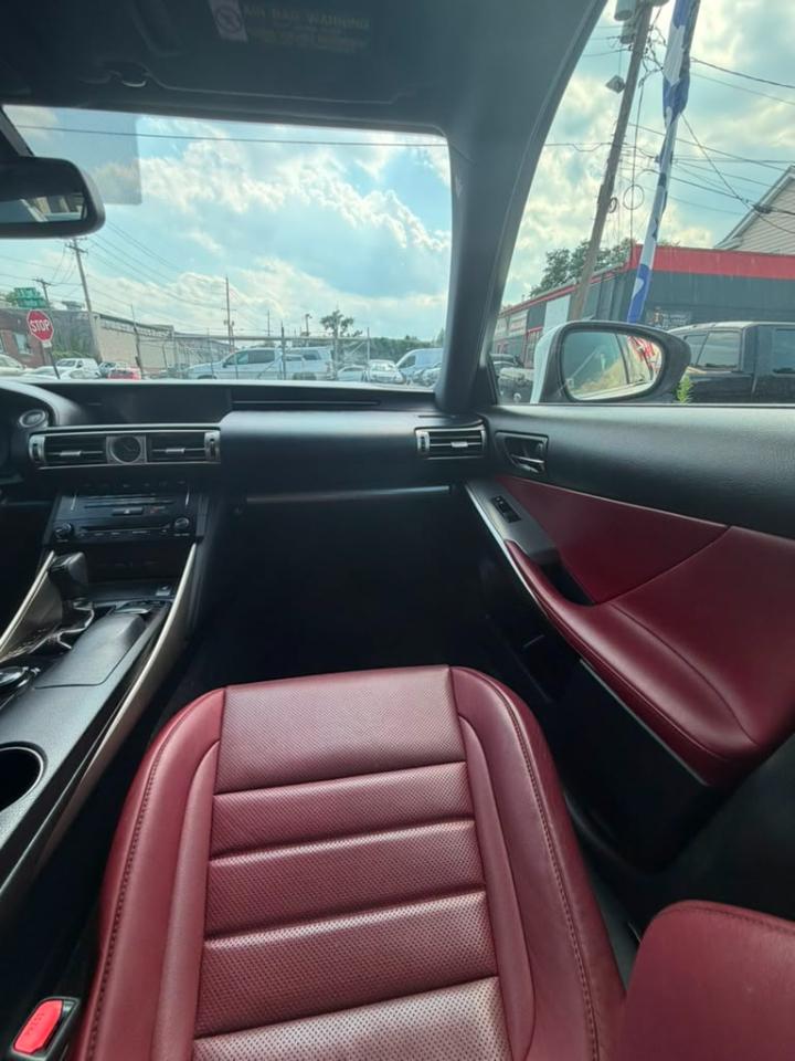 Lexus IS 250 AWD 2014