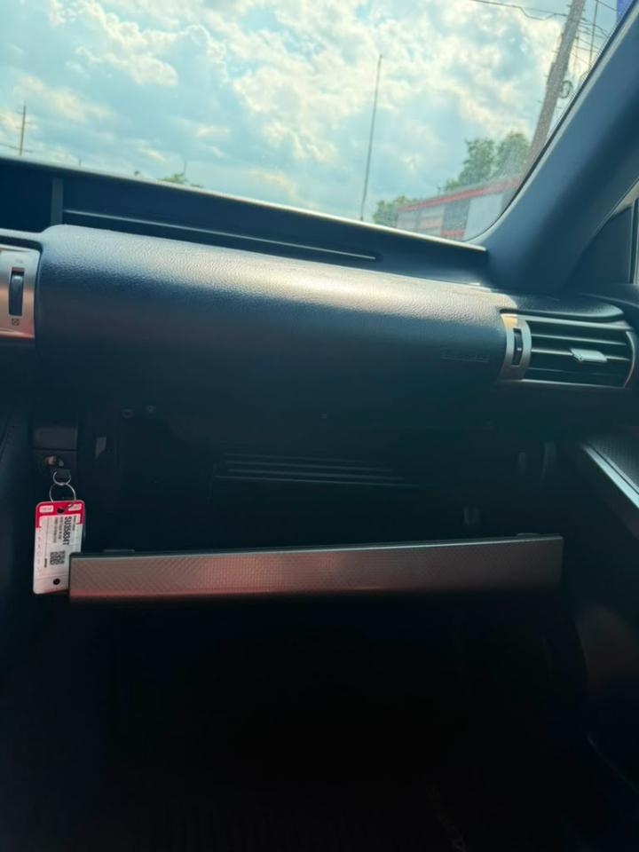 Lexus IS 250 AWD 2014