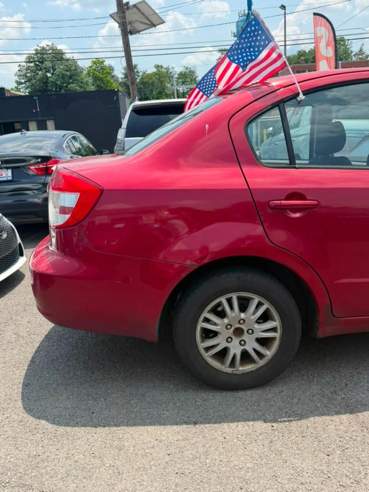 Suzuki SX4 Sport LE 2012