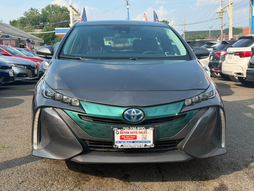 Toyota Prius Prime Plus 4D Hatchback 2017