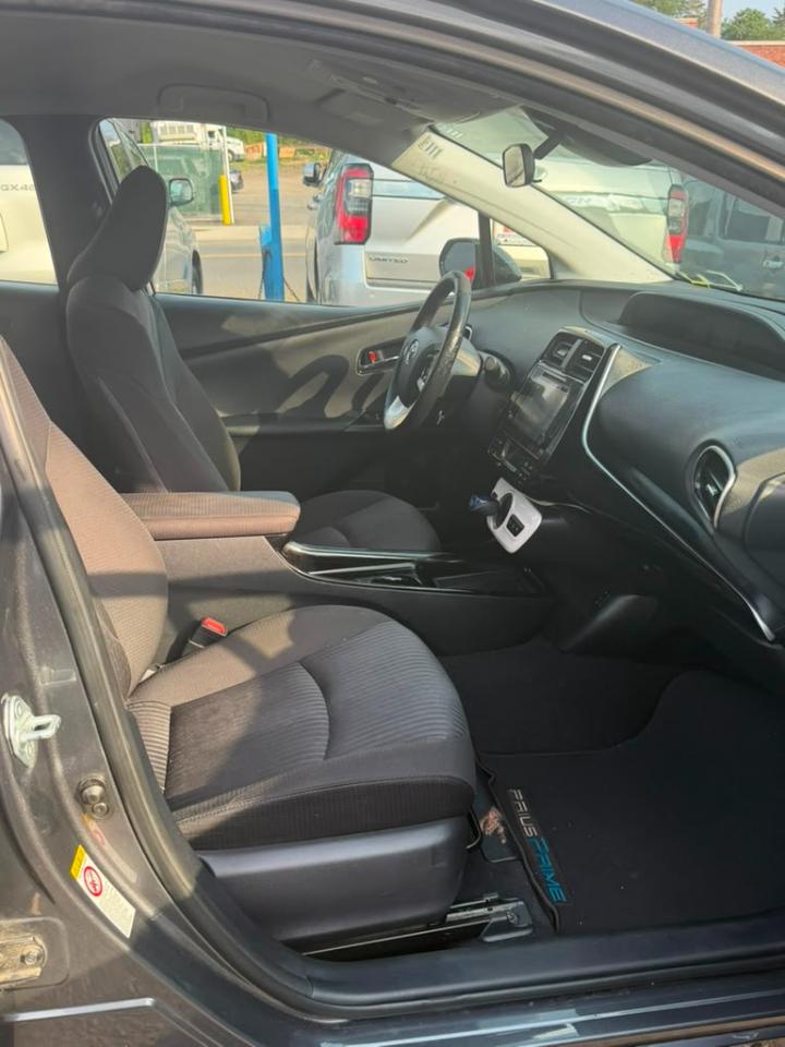 Toyota Prius Prime Plus 4D Hatchback 2017