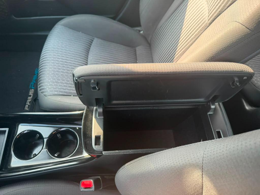 Toyota Prius Prime Plus 4D Hatchback 2017