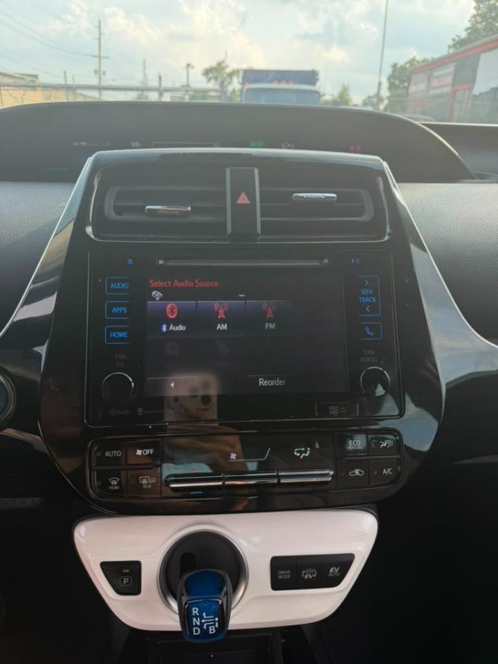 Toyota Prius Prime Plus 4D Hatchback 2017