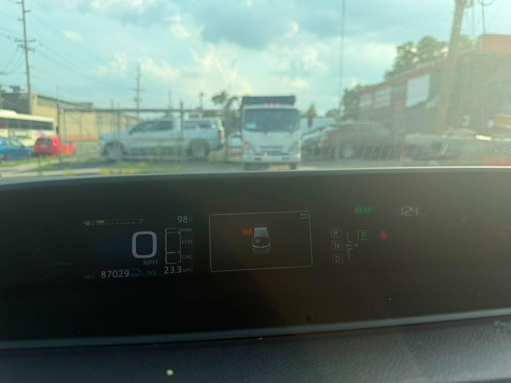 Toyota Prius Prime Plus 4D Hatchback 2017