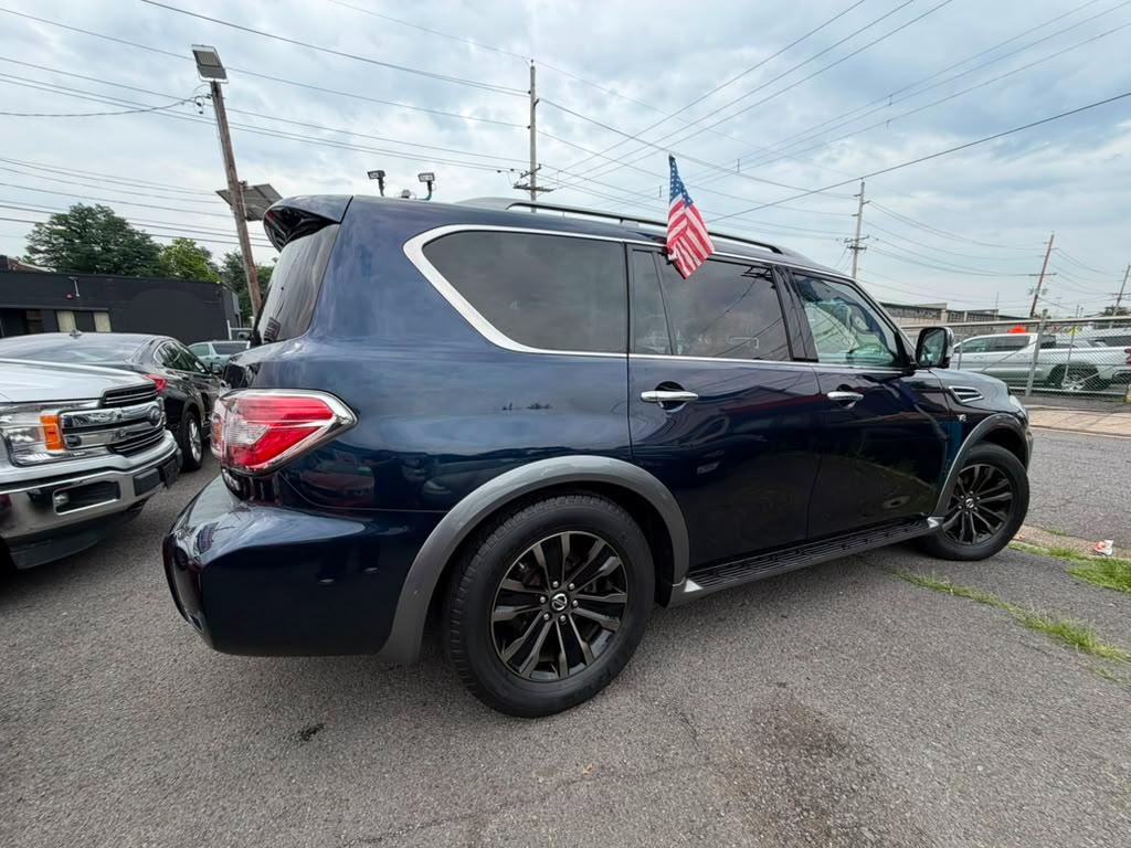 Nissan Armada Platinum AWD 2017