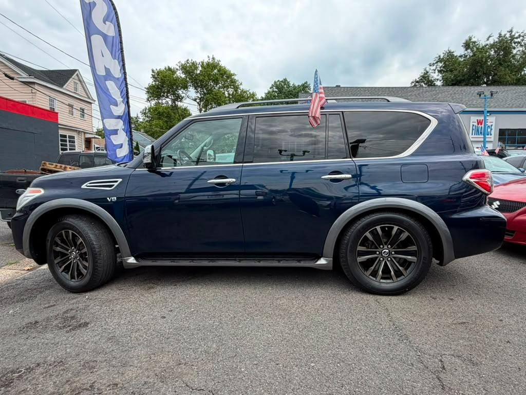 Nissan Armada Platinum AWD 2017