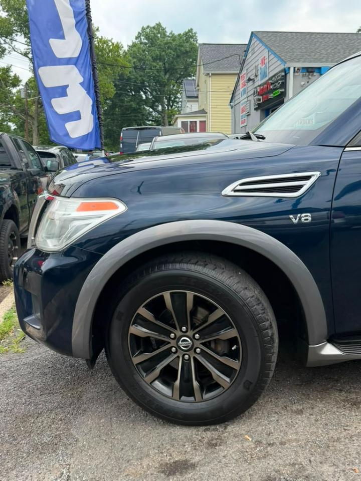 Nissan Armada Platinum AWD 2017