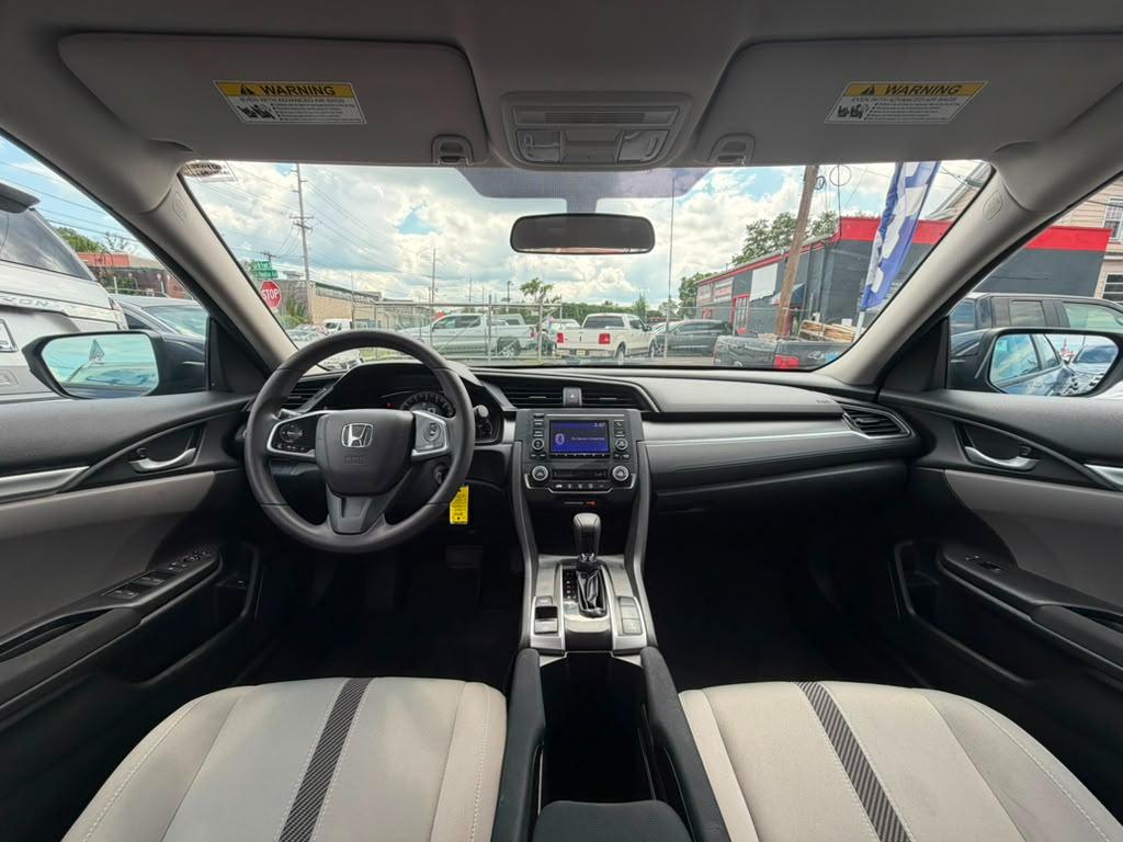 Honda Civic LX Sedan CVT 2018