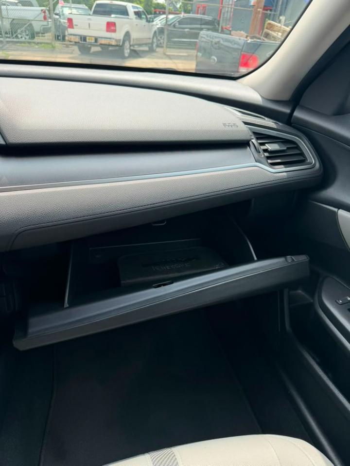 Honda Civic LX Sedan CVT 2018