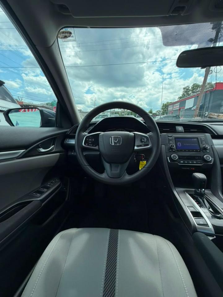 Honda Civic LX Sedan CVT 2018