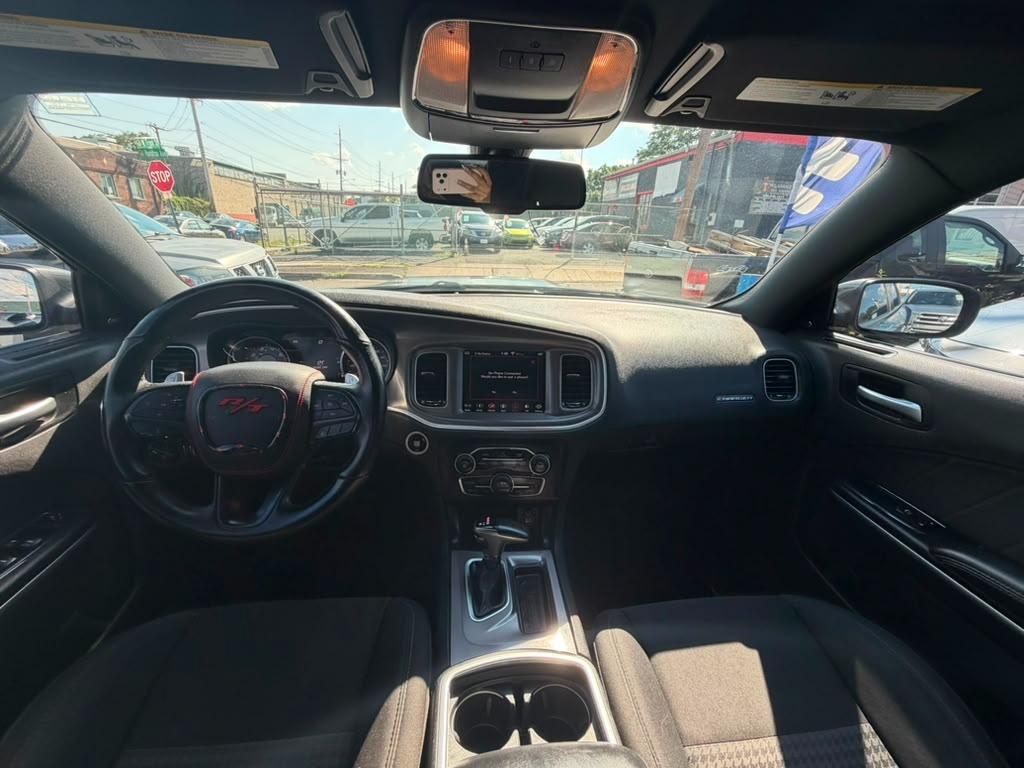 Dodge Charger R/T 2019