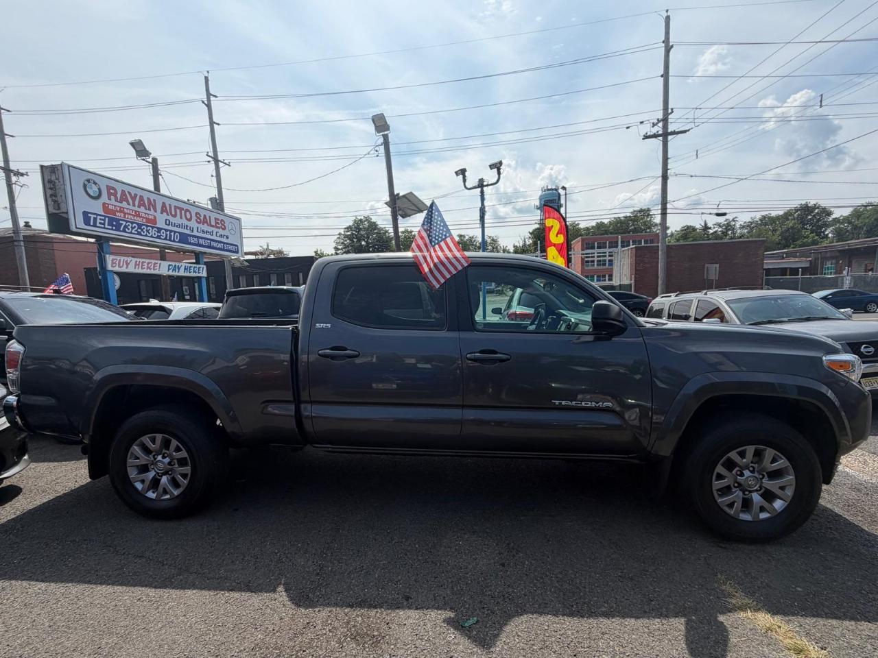 Toyota Tacoma SR5 Double Cab Super Long Bed V6 6AT 4WD 2017