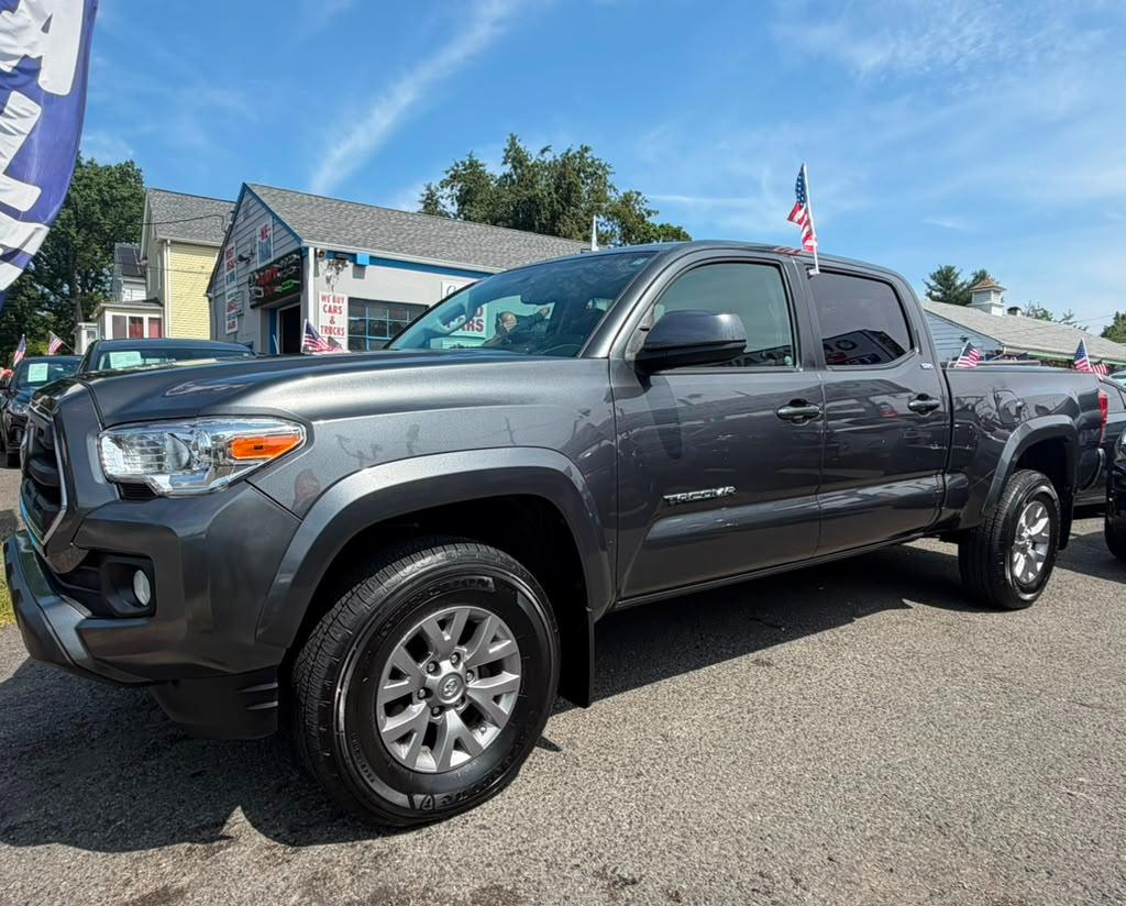 Toyota Tacoma SR5 Double Cab Super Long Bed V6 6AT 4WD 2017