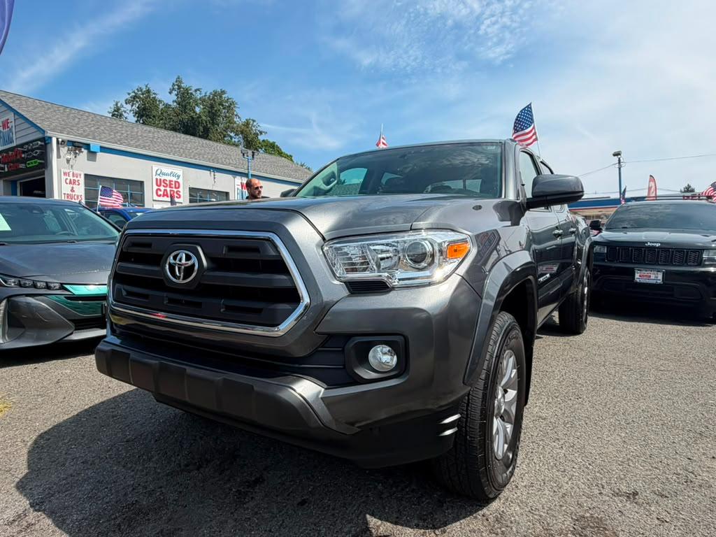 Toyota Tacoma SR5 Double Cab Super Long Bed V6 6AT 4WD 2017