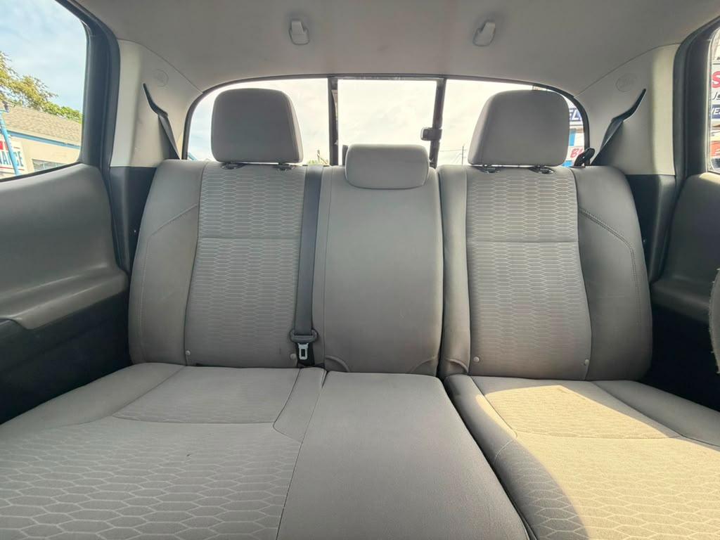 Toyota Tacoma SR5 Double Cab Super Long Bed V6 6AT 4WD 2017