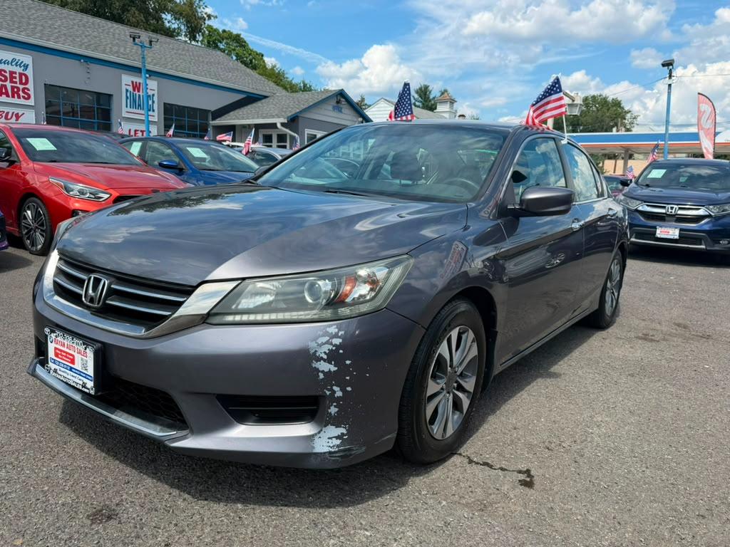 Honda Accord LX Sedan 6-Spd MT 2013