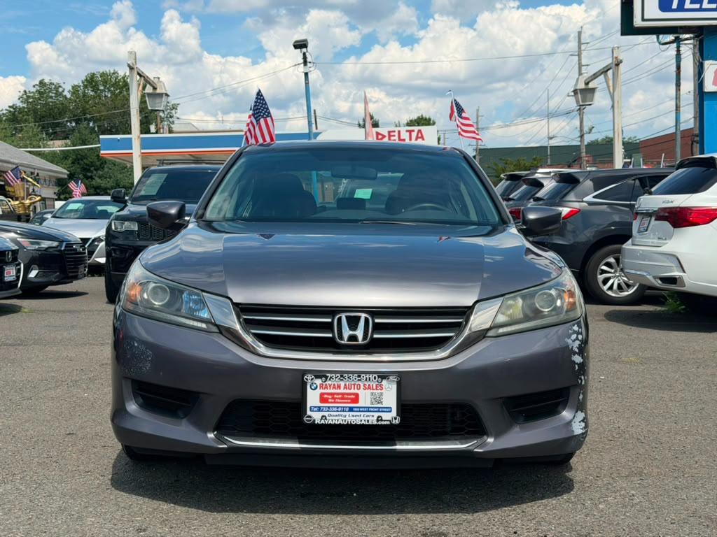 Honda Accord LX Sedan 6-Spd MT 2013