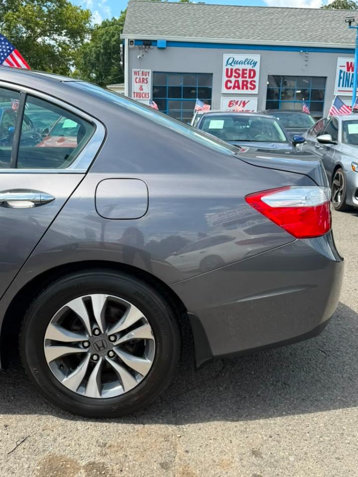 Honda Accord LX Sedan 6-Spd MT 2013