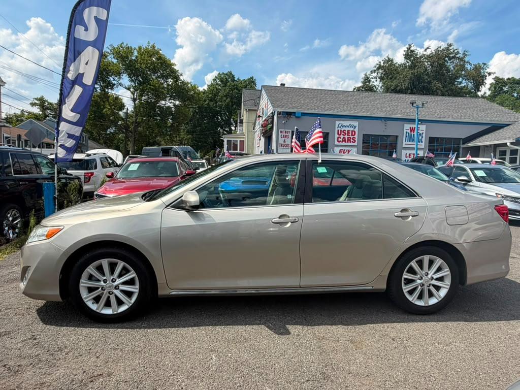 Toyota Camry SE Sport 2014