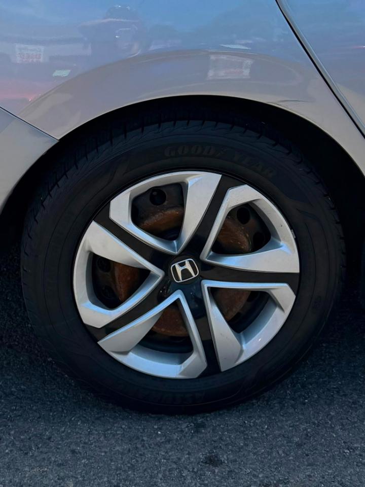 Honda Civic LX Sedan CVT 2018